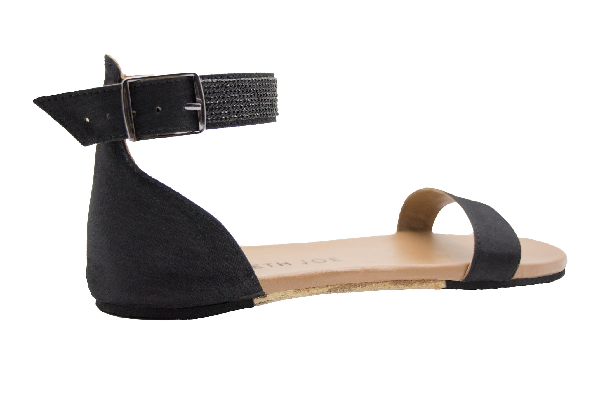 Lisbeth Joe | Most Fashionable Minimalist Shoes